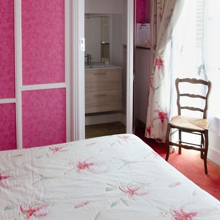 A L'Abri Des Vents Bed & Breakfast Saint Jean le Thomas Bagian luar foto